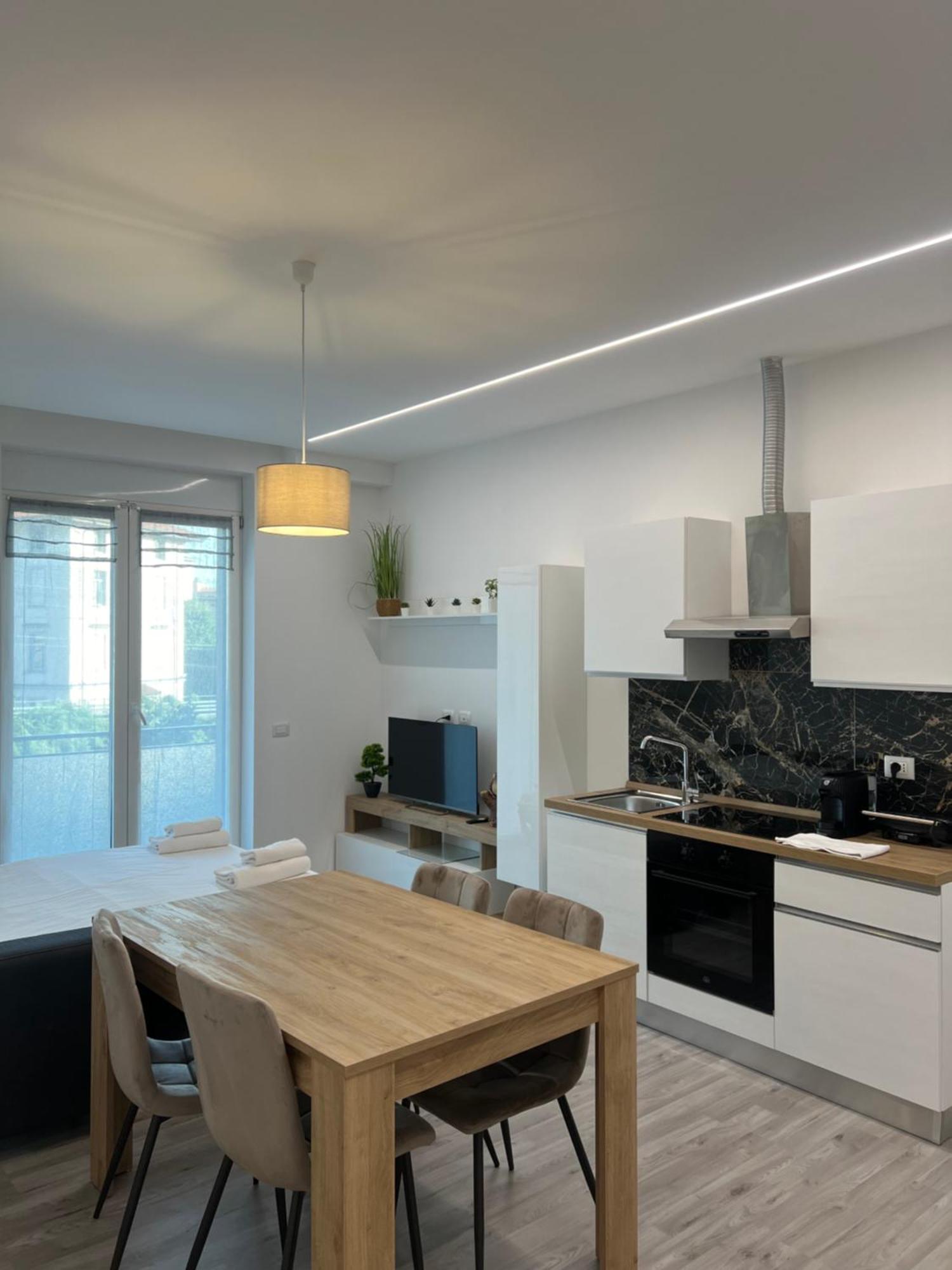 Imperial Bergamo Apartment Bagian luar foto